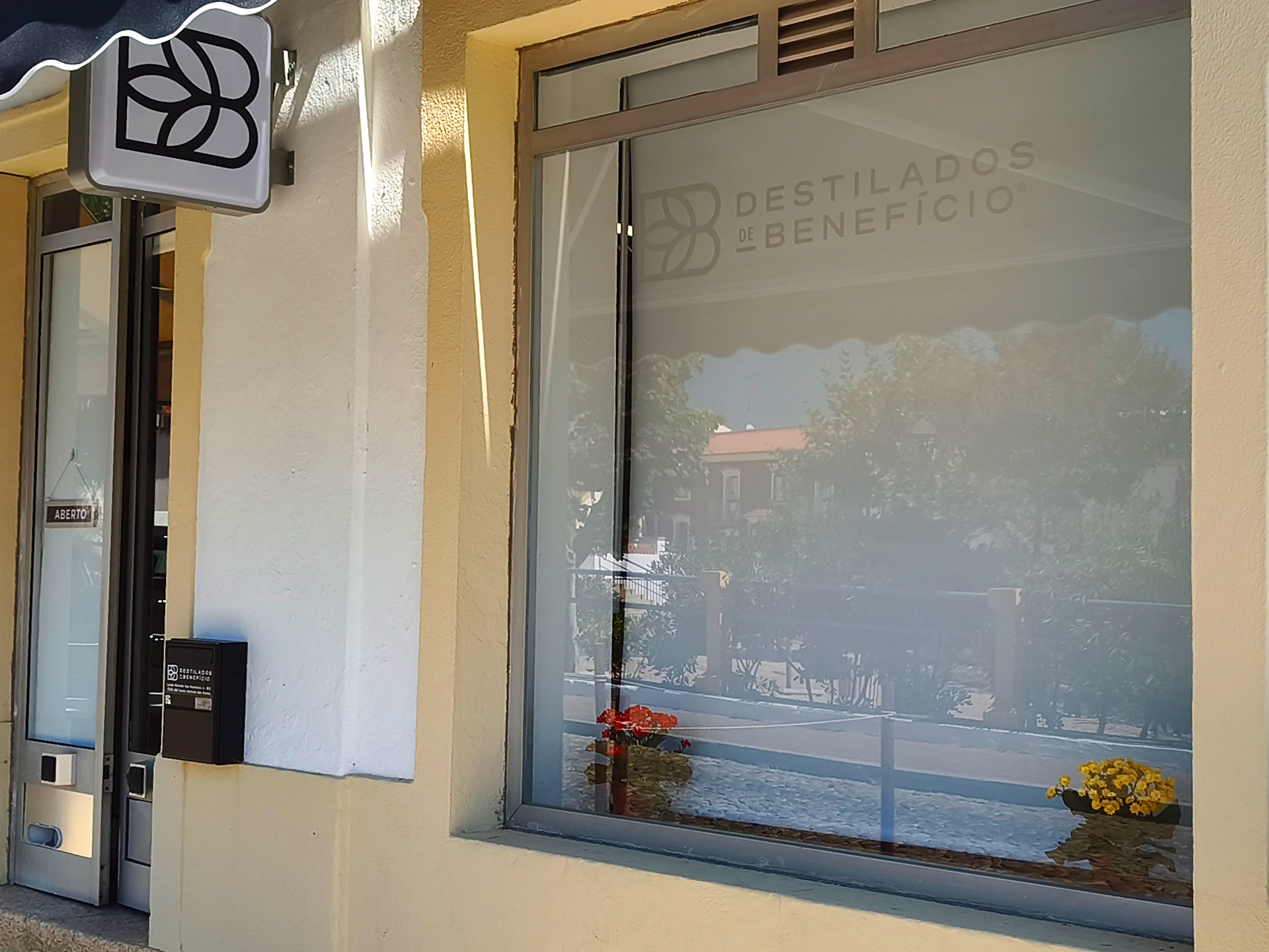 Lateral_Direita_01_1786918922213